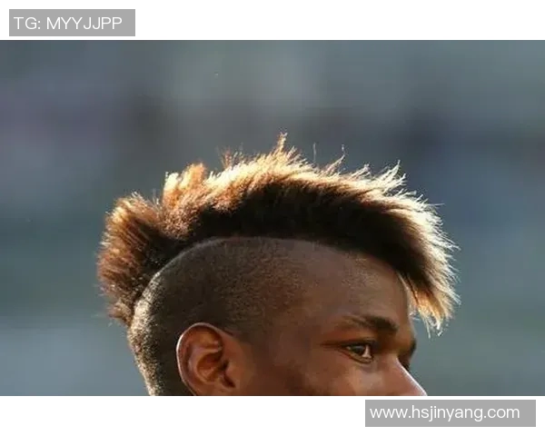 男足球明星换发型引发热议新造型背后的时尚与个性解析